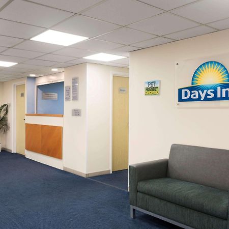 Days Inn Sutton Scotney South Exteriér fotografie